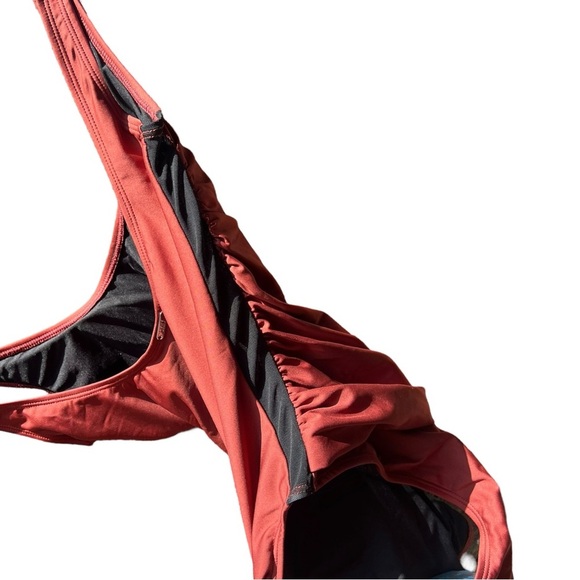 🌻NEW w.tags DKNY Whiskey Sour (Copper) Swimsuit Size 6 - Picture 5 of 11